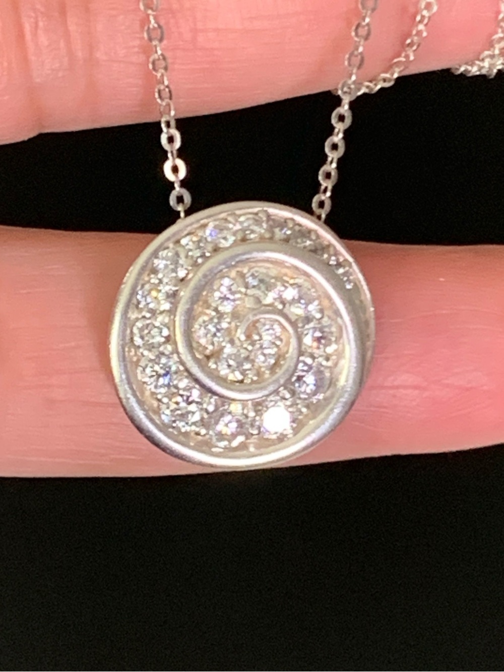 Elegant 925 Sterling Silver Spiral Swirl Cubic Zirconia Pendant Necklace   18"